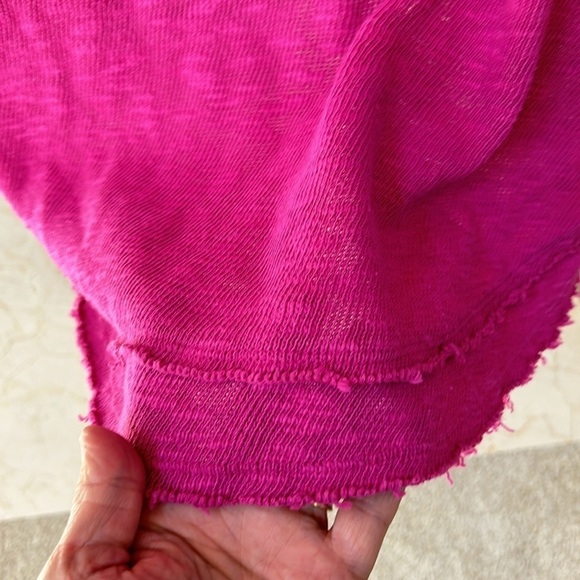 We The Free Fuschia Exposed Seam Relaxed Fit Top Size Medium - Picture 8 of 12